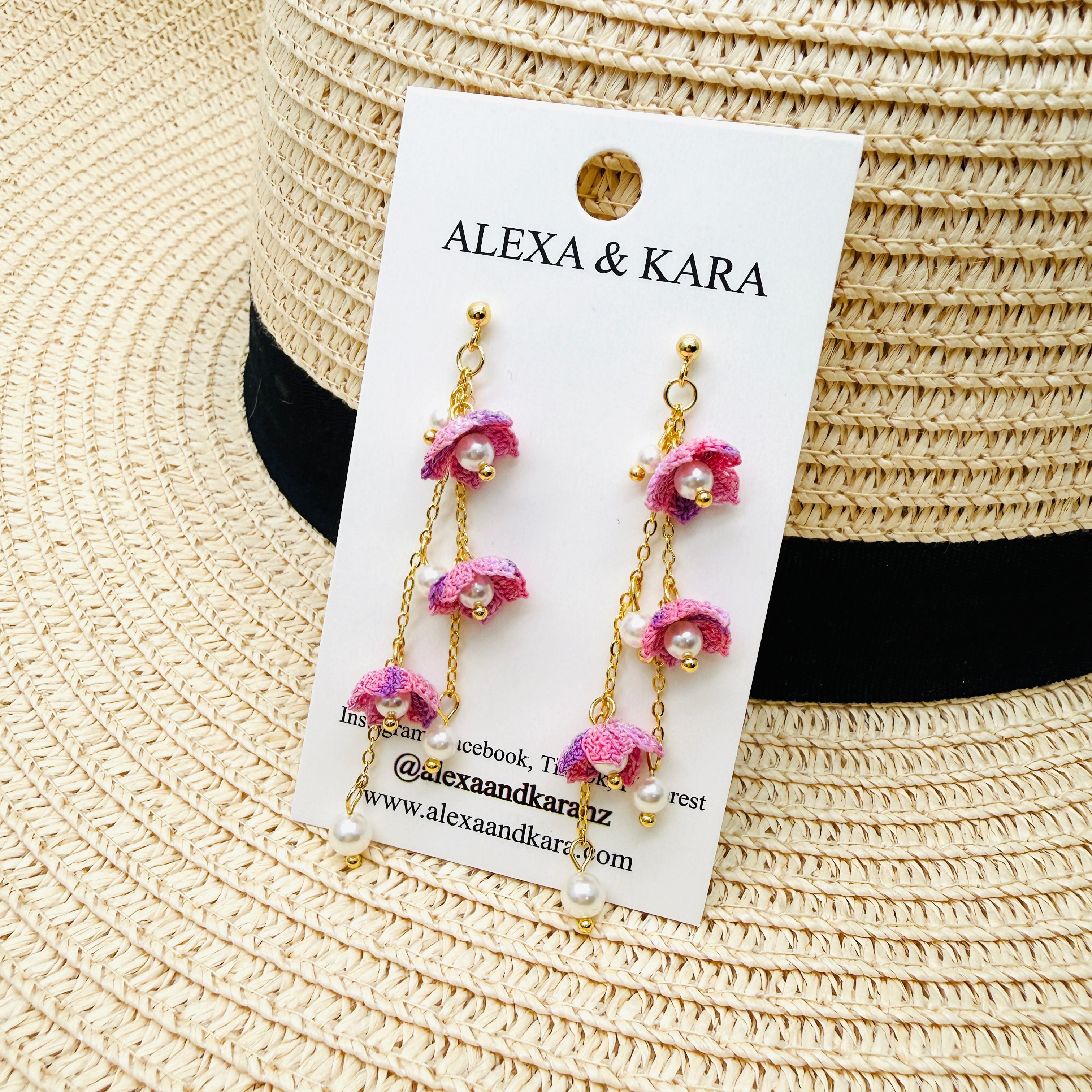 Fleur Dangles Micro Crochet