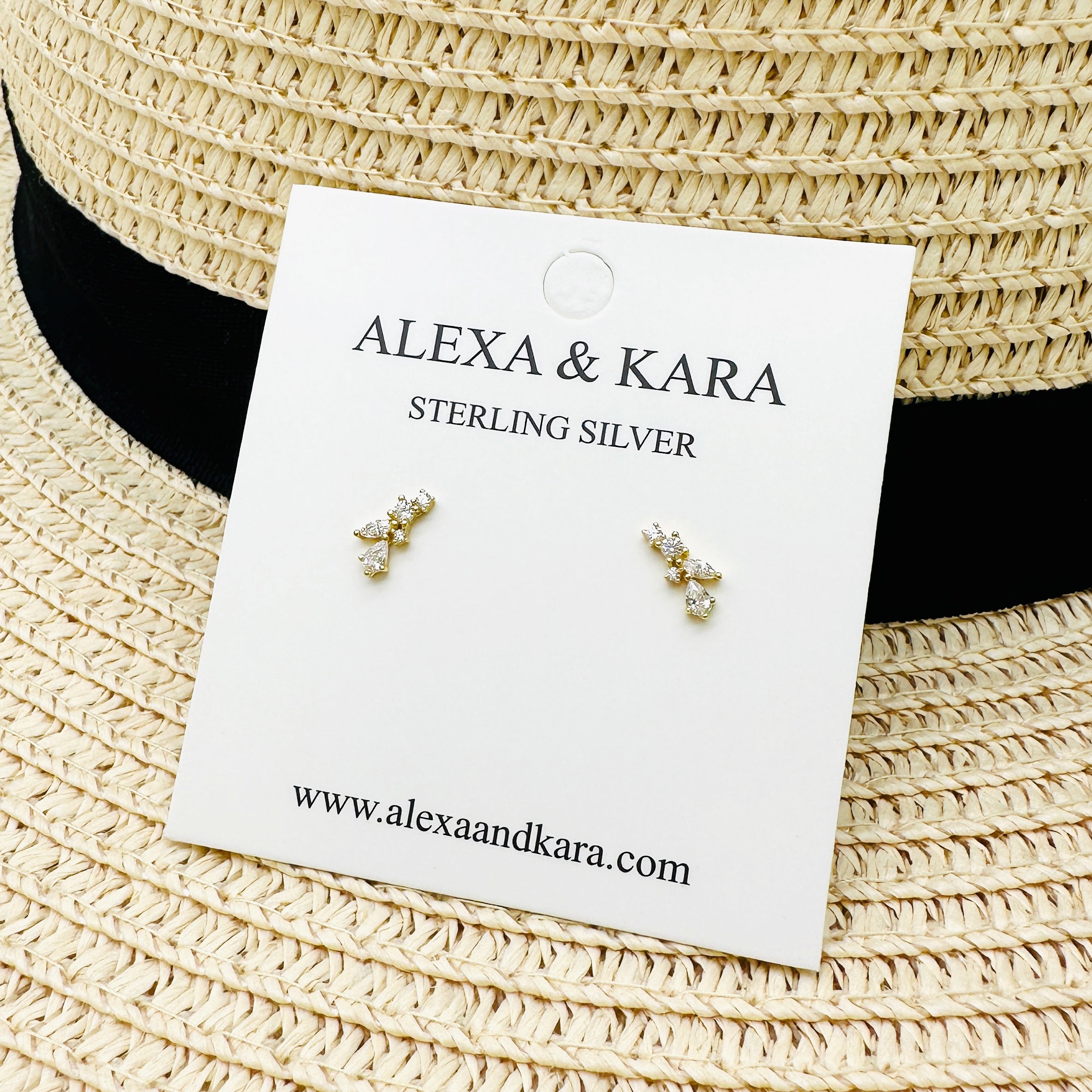 Flowers In Line 14K Gold Plated