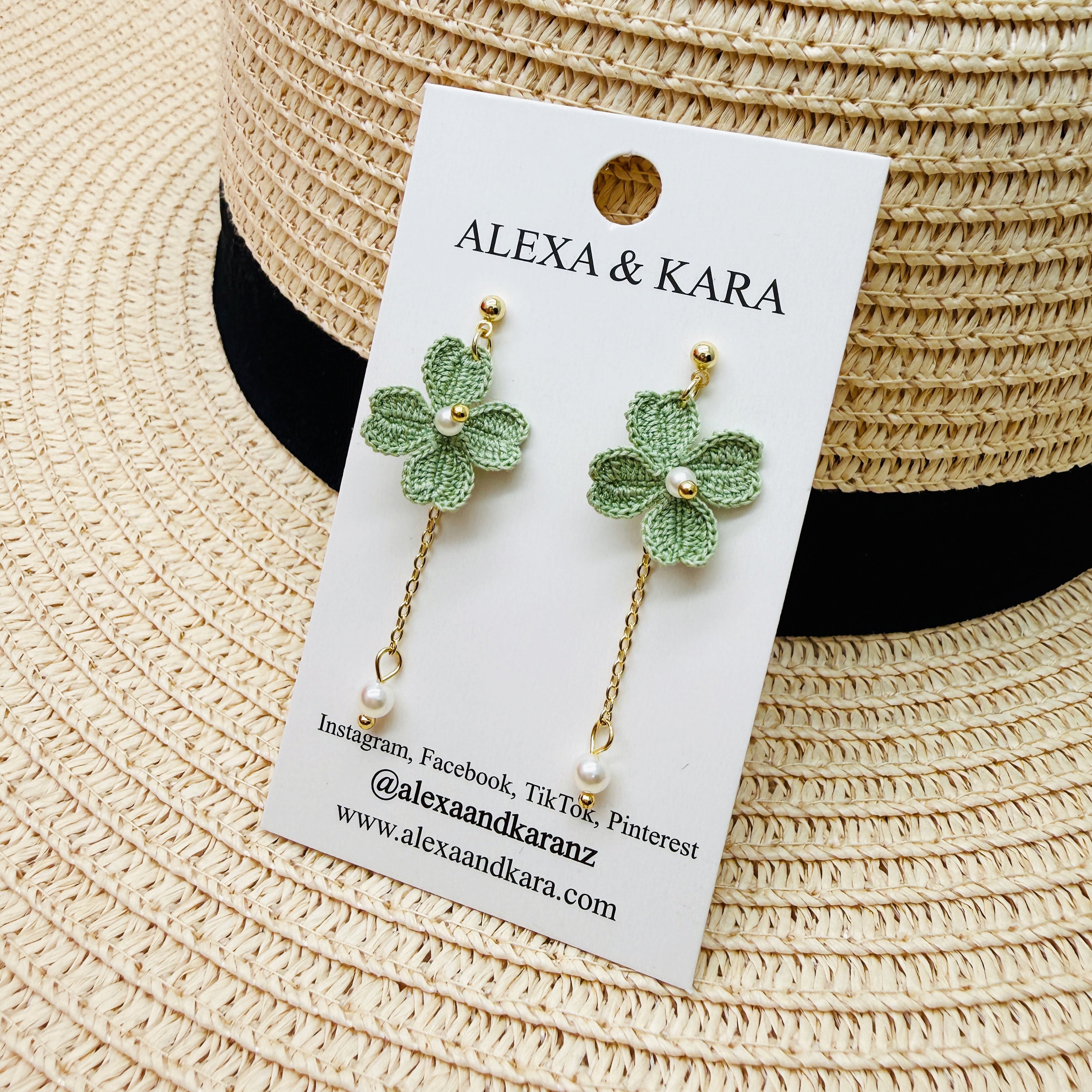 Clover Dangles Micro Crochet
