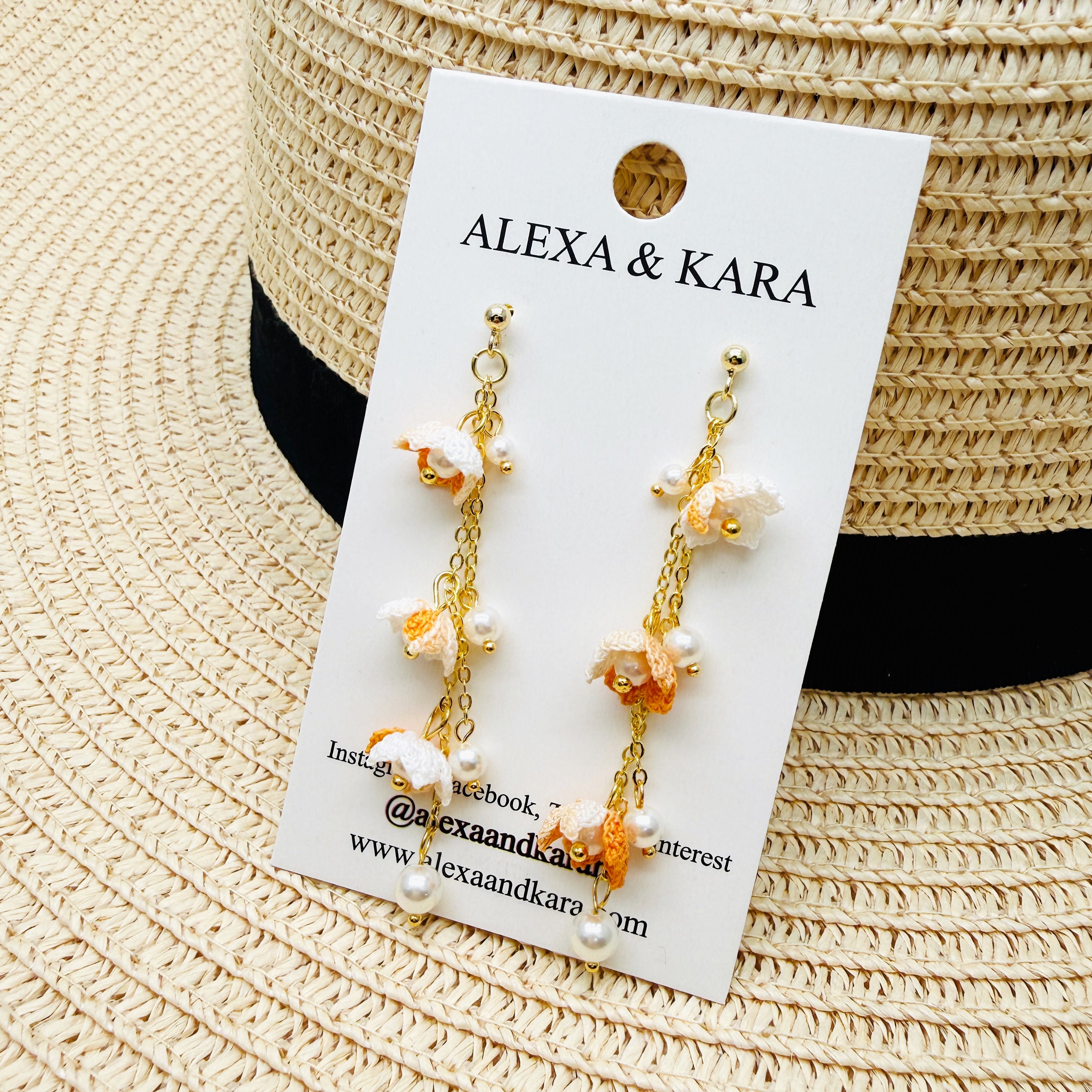 Fleur Dangles Micro Crochet