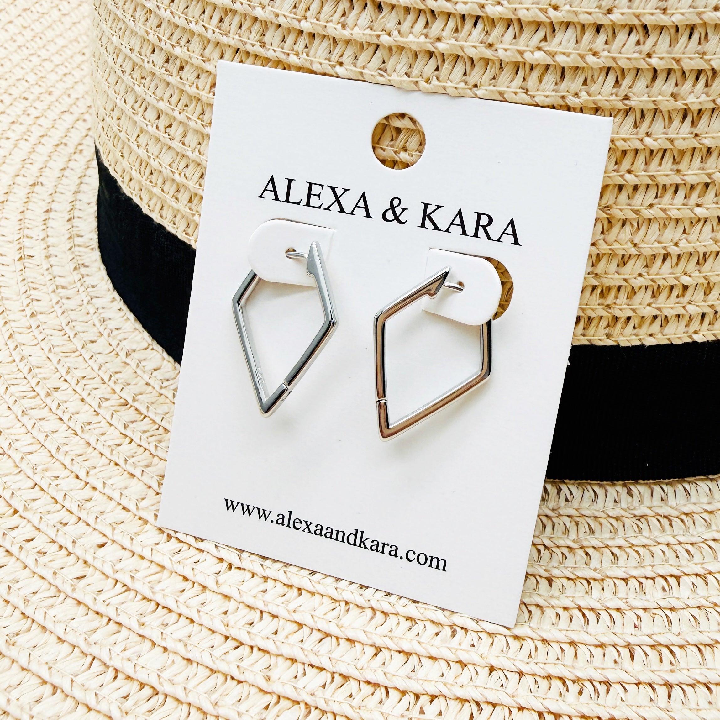 Vivienne Hoops